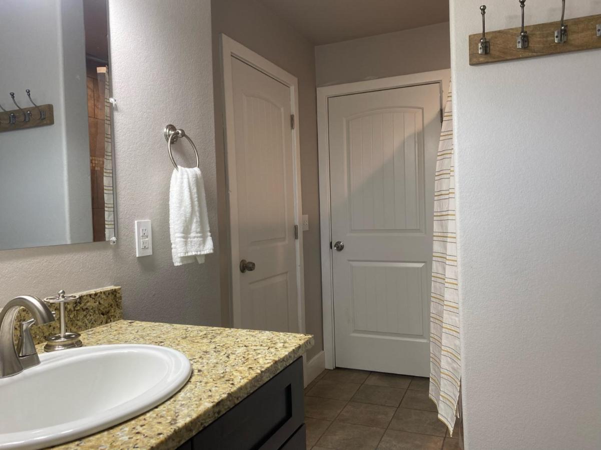 Texas Hill Country Ranch House - Great Views - Near Hidden Falls Park Smithwick Экстерьер фото